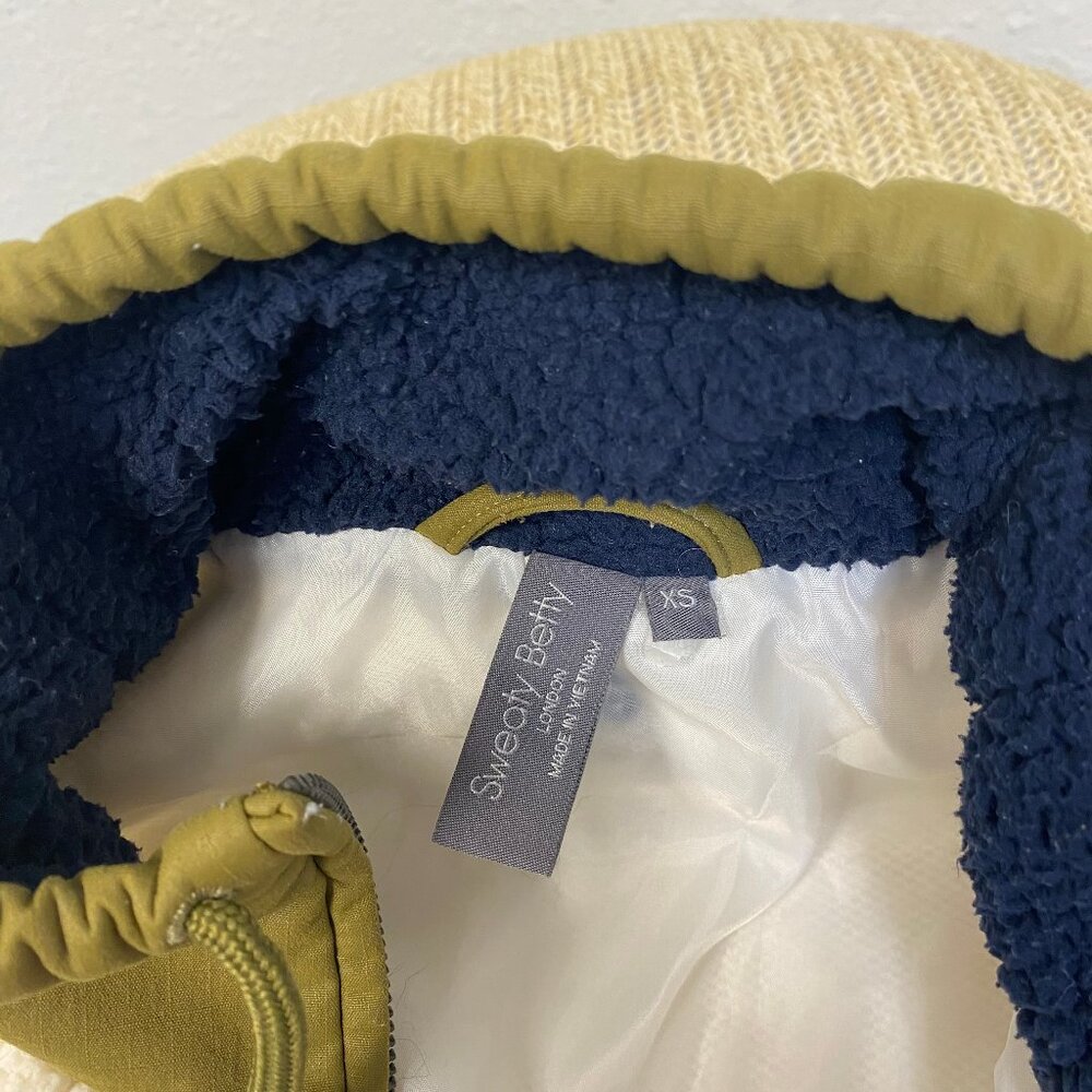 Sweaty Betty Out Of The Woods Ivory Color Block Sherpa Fleece Zip Jacket, XS - Picture 5 of 5